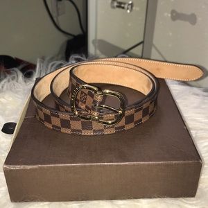 Authentic Women’s Louis Vuitton Damier Belt Sz 90